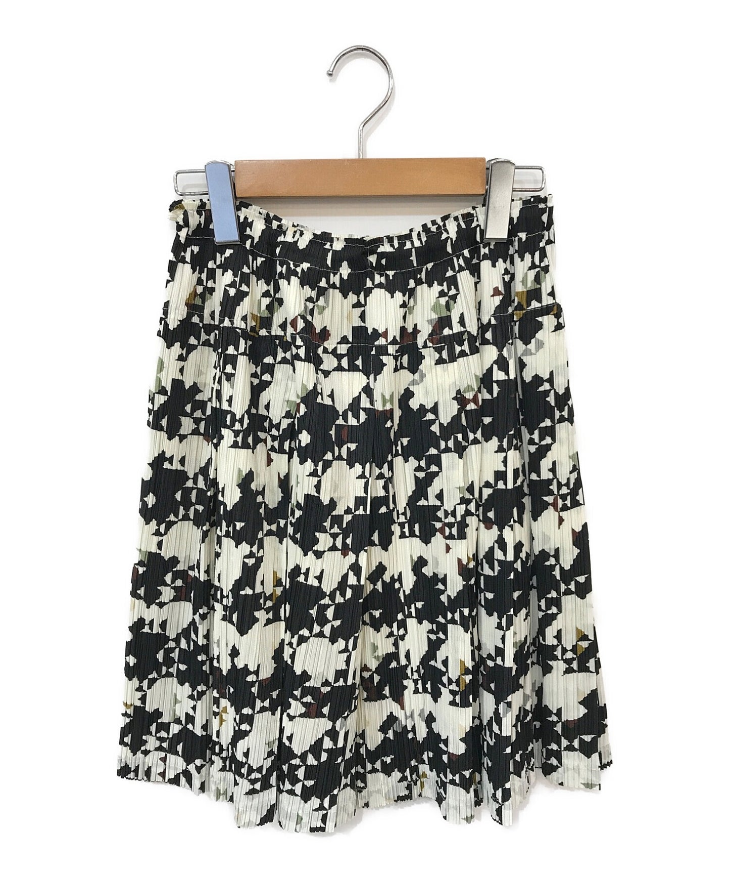 [Pre-owned] PLEATS PLEASE Voluminous pleated skirt with all-over pattern PP03-JG875
