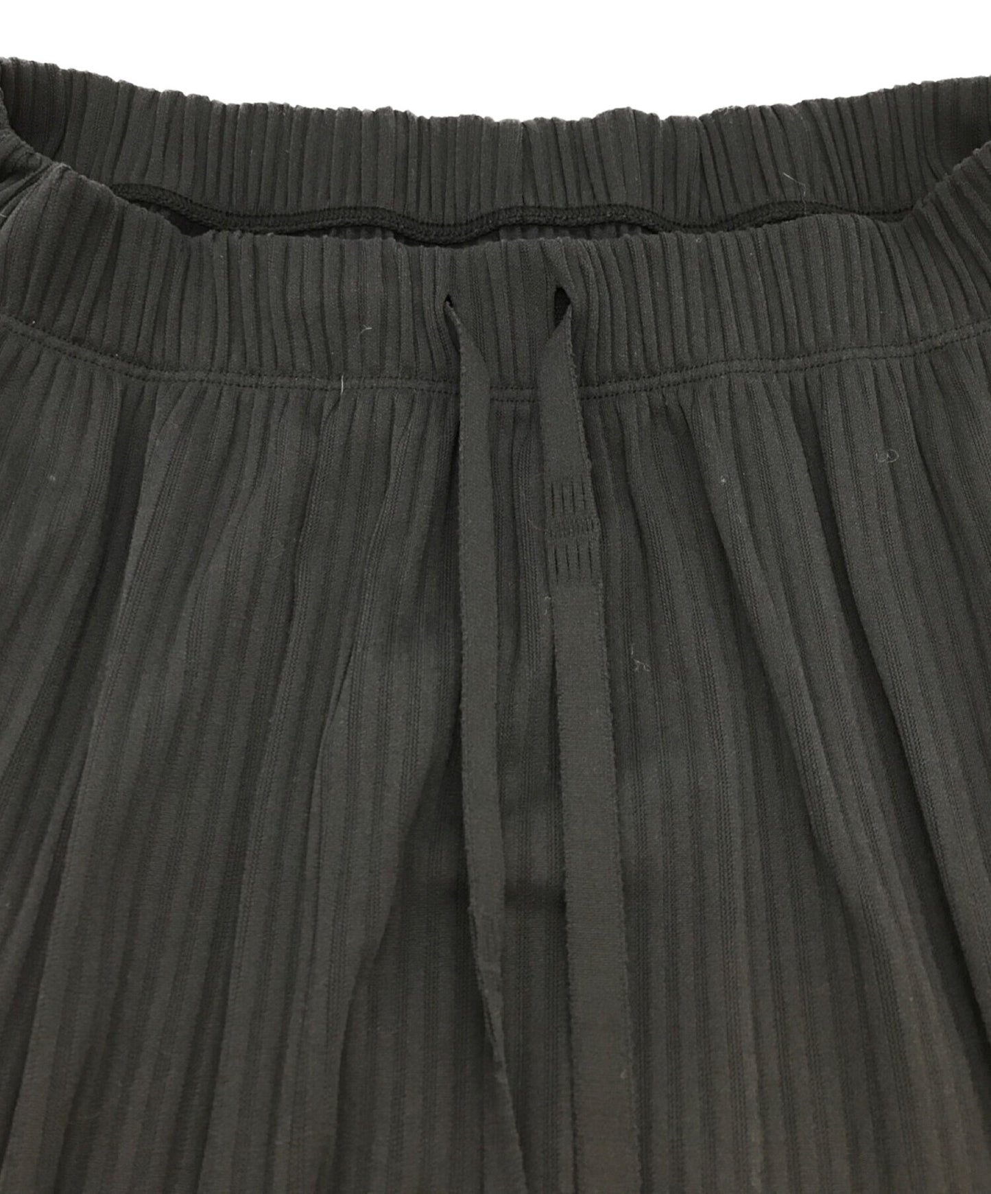 [Pre-owned] PLEATS PLEASE perforated skirt PP55LG911