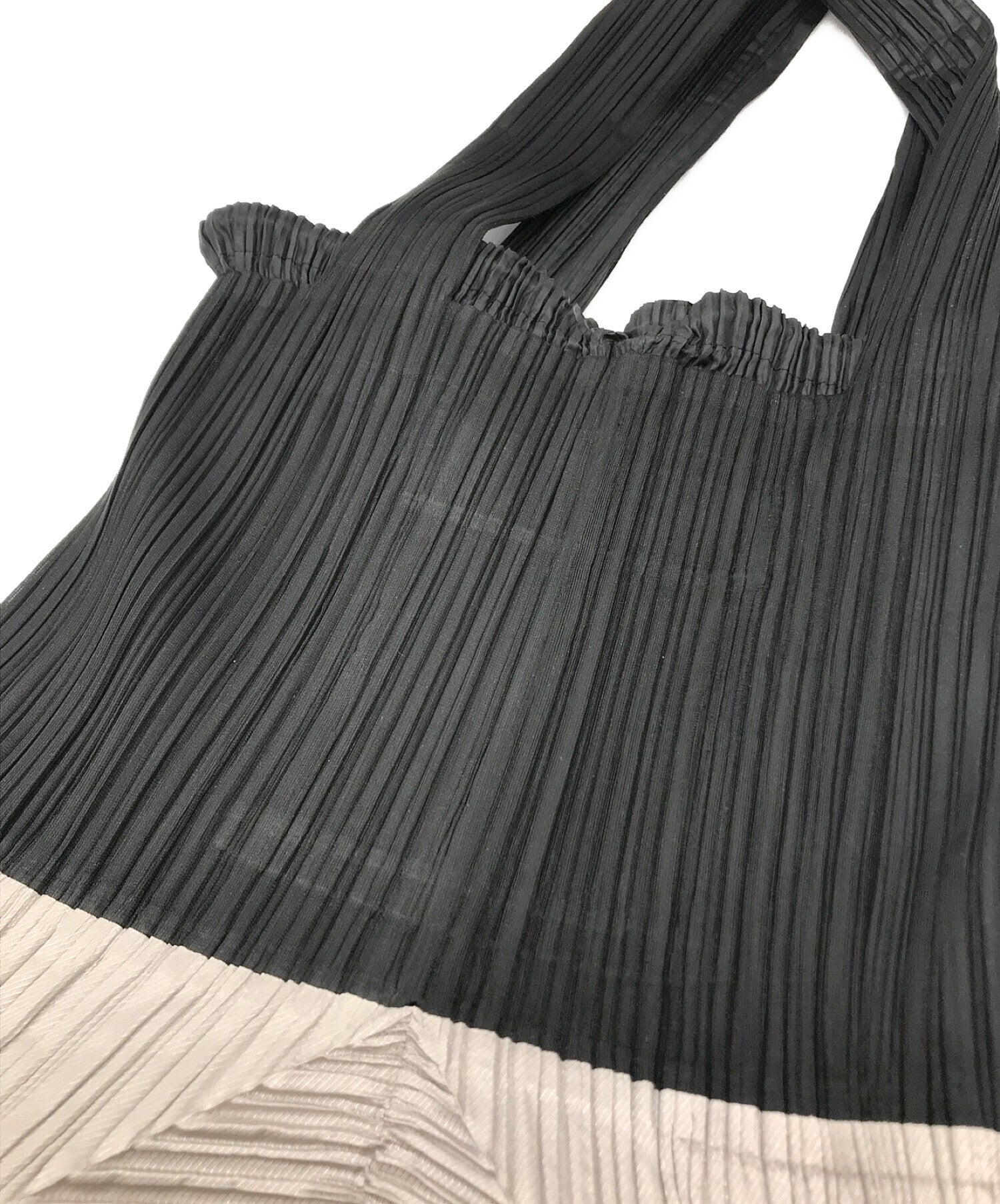 Pleats Please Pleated Tote Bag PP84-AG532 三宅 一生