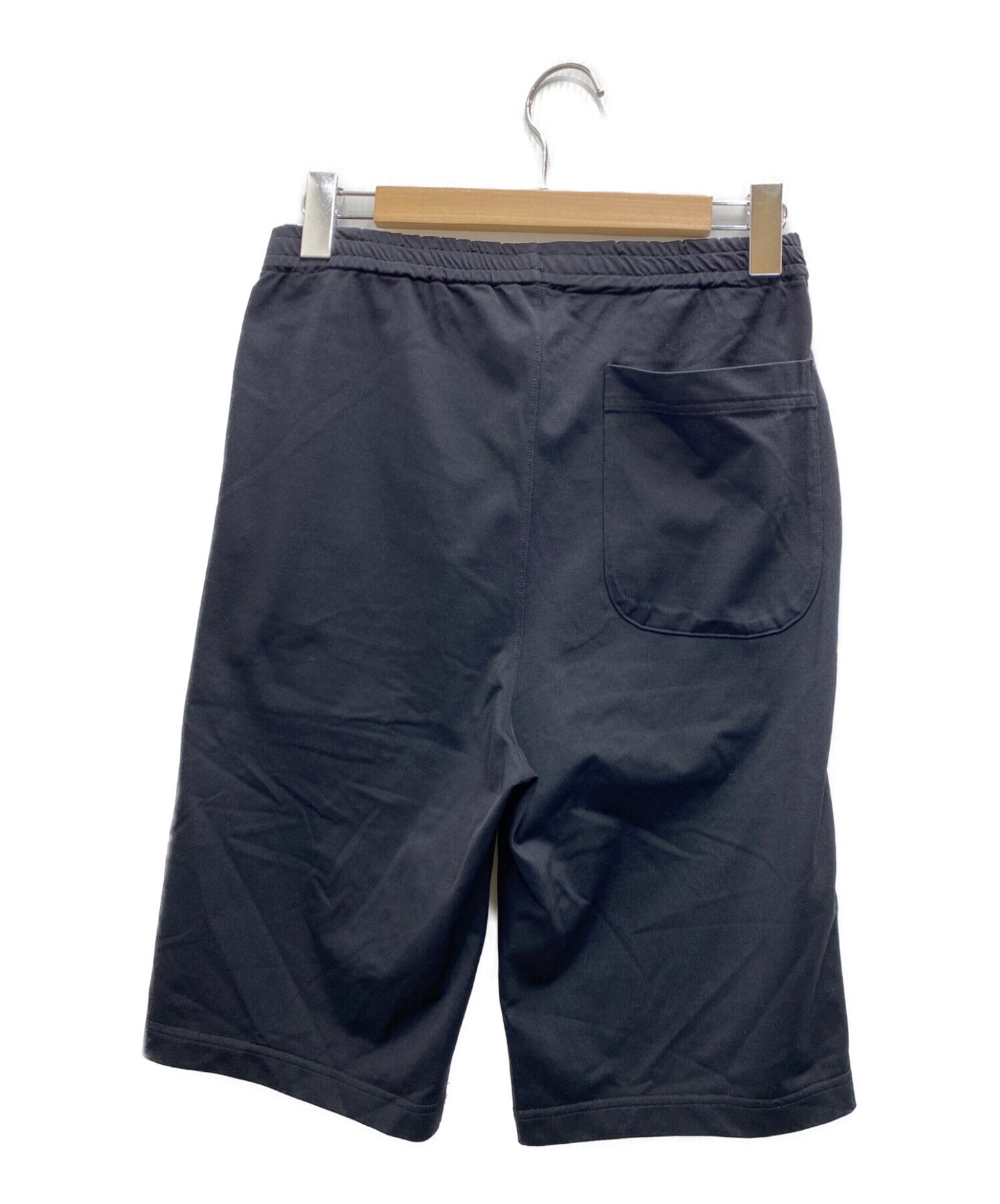 Yohji Yamamoto는 Homme Nylon Jersey Shorts He-T10-631을 부어 넣습니다