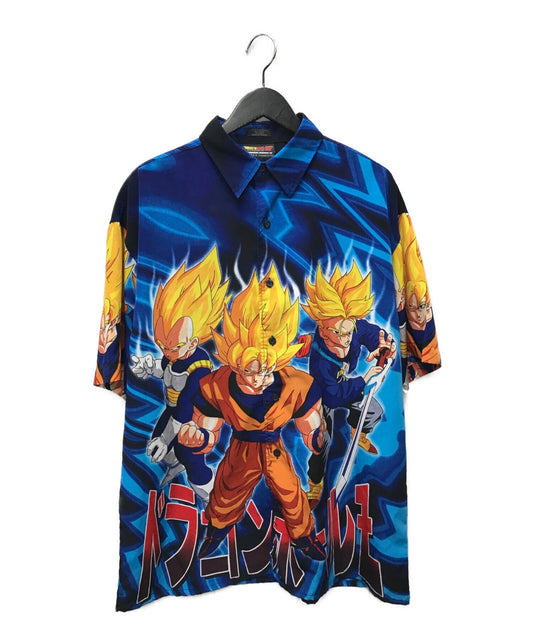 ใช้เสื้อเชิ้ตเสื้อเชิ้ตเสื้อเชิ้ต Dragon Ball Z อย่างเป็นทางการ