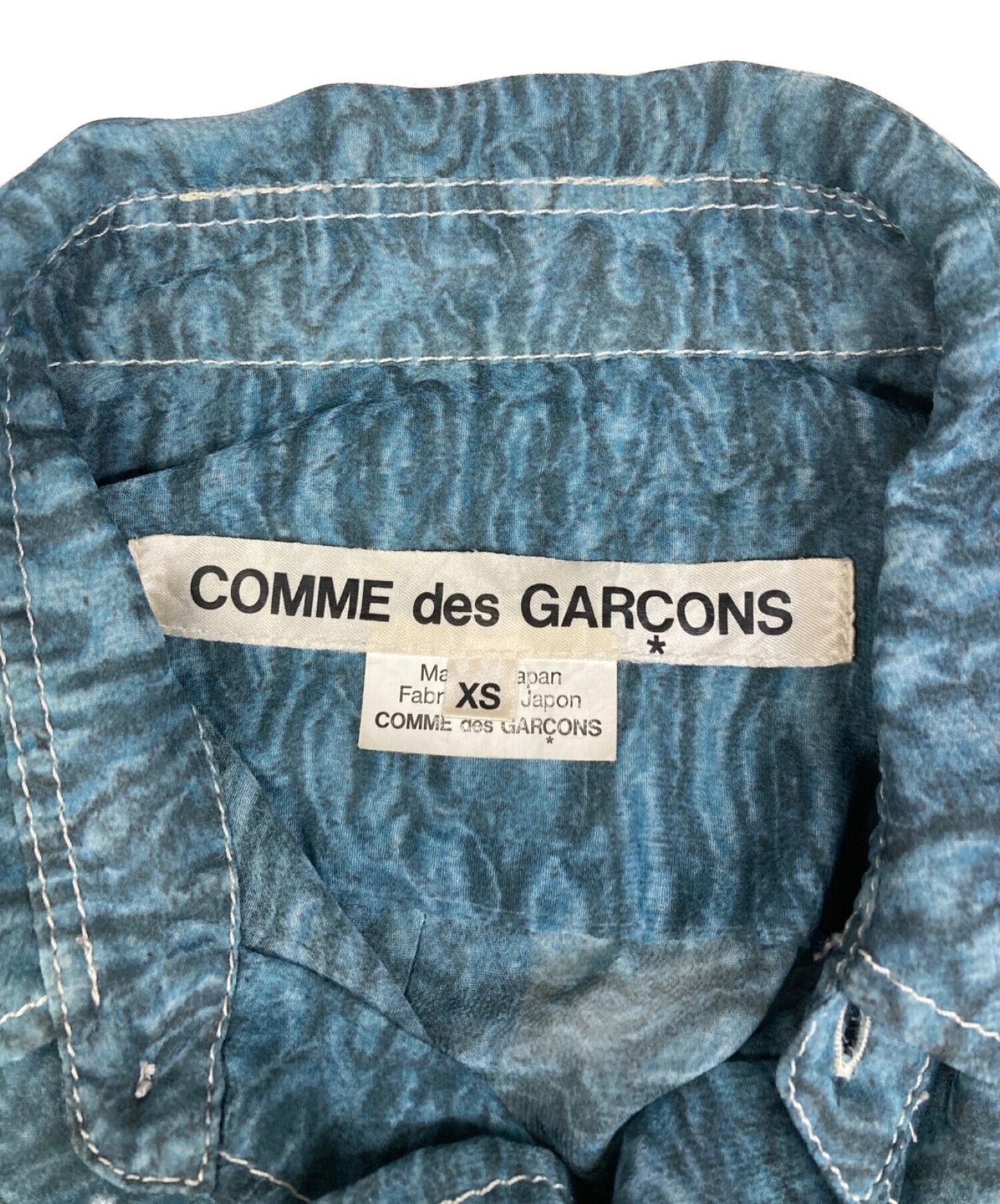 Comme des Garcons透明的全面图案衬衫，带有口袋开关人造皮毛袖珍衬衫GQ-B003