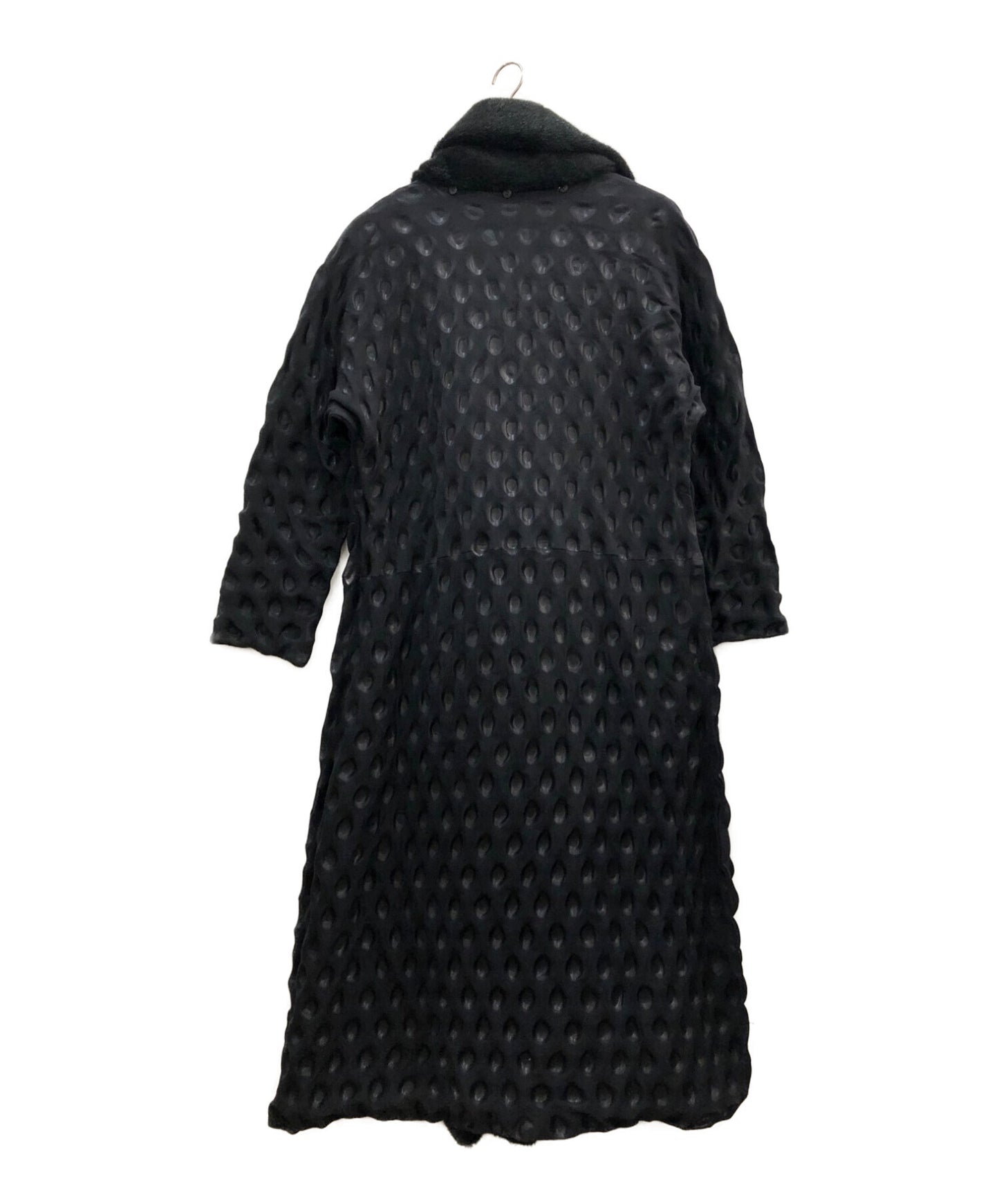 [Pre-owned] ISSEY MIYAKE Three-dimensional embossed coat IM03FA016