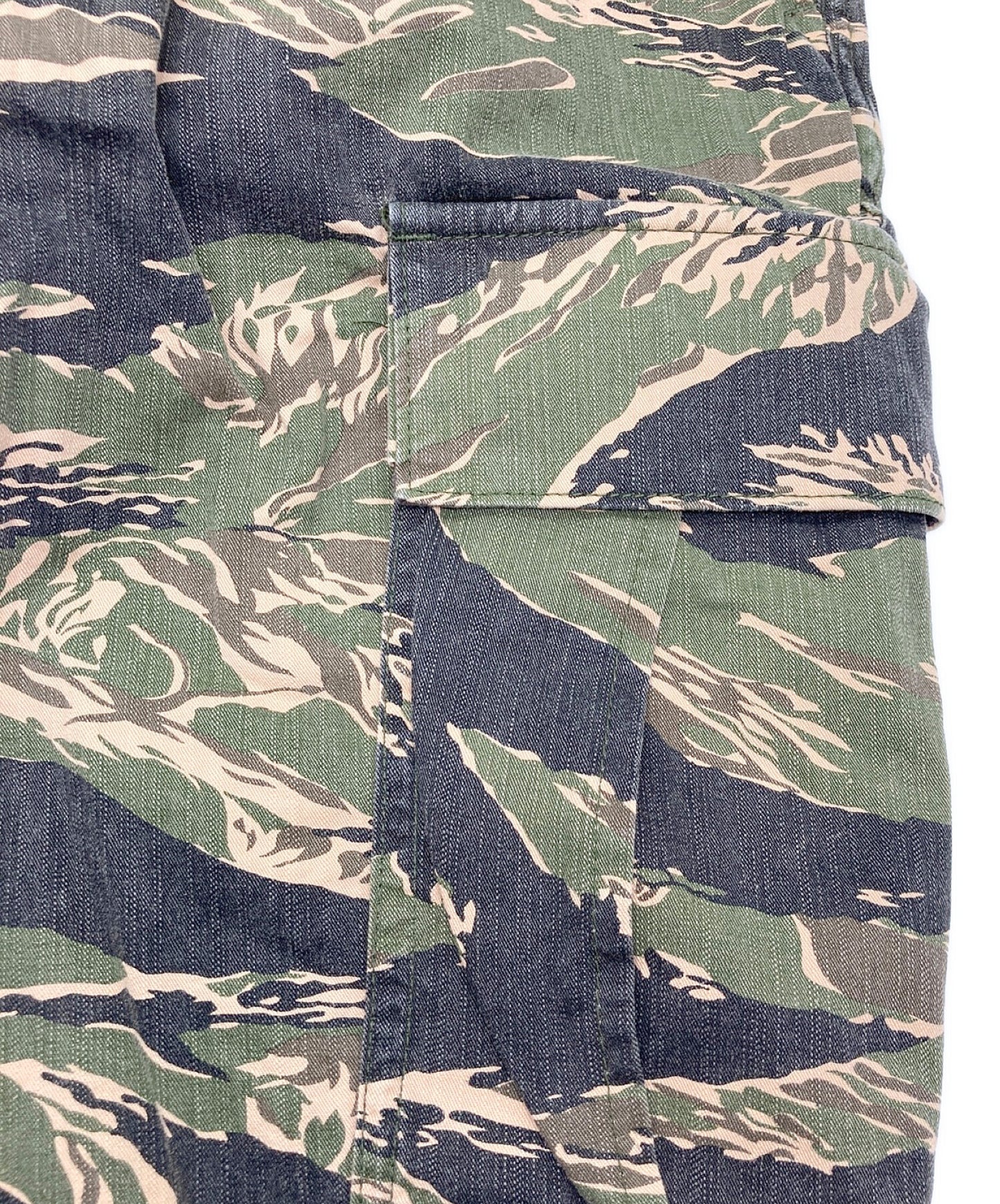 [Pre-owned] JUNYA WATANABE COMME des GARCONS cargo shorts WE-P025
