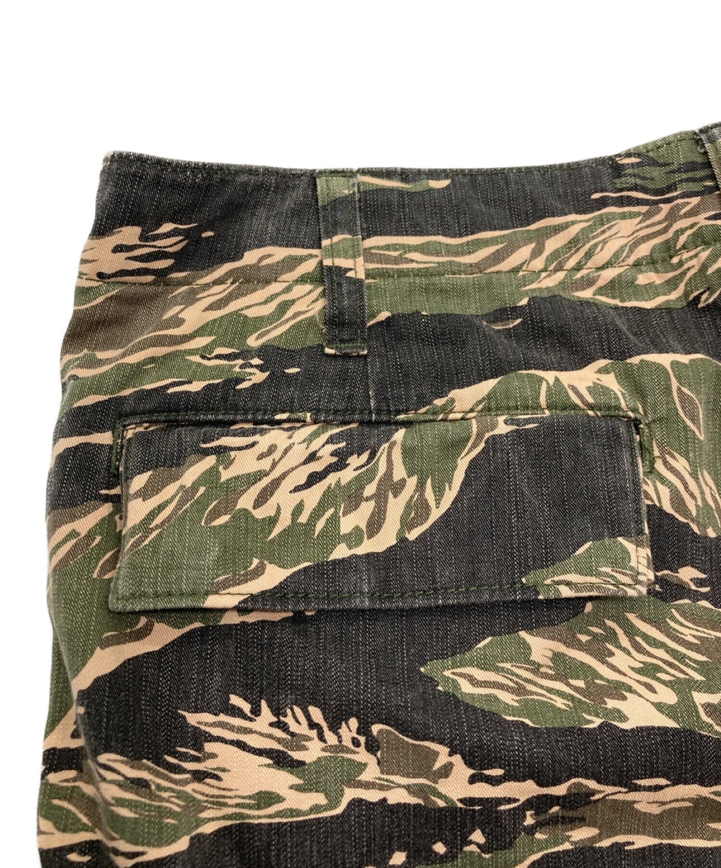 [Pre-owned] JUNYA WATANABE COMME des GARCONS cargo shorts WE-P025