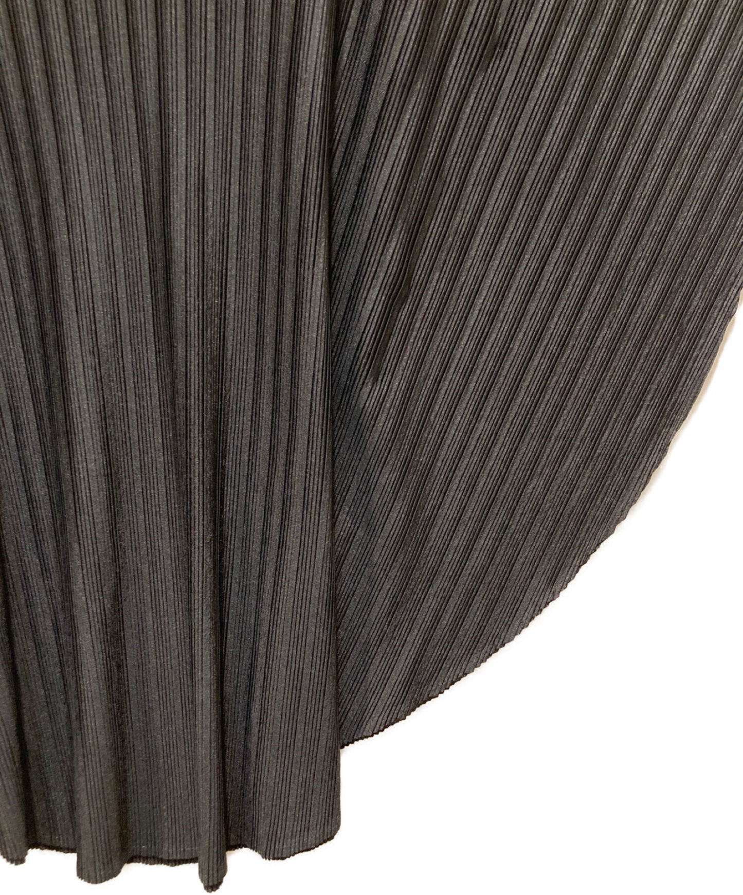 주름 Pleats Pleated Blouse/Circle/Ribbed Pleats/Shirt/Cut & Sewn/Short Sleeve/Short Sleeve PP11-FK342