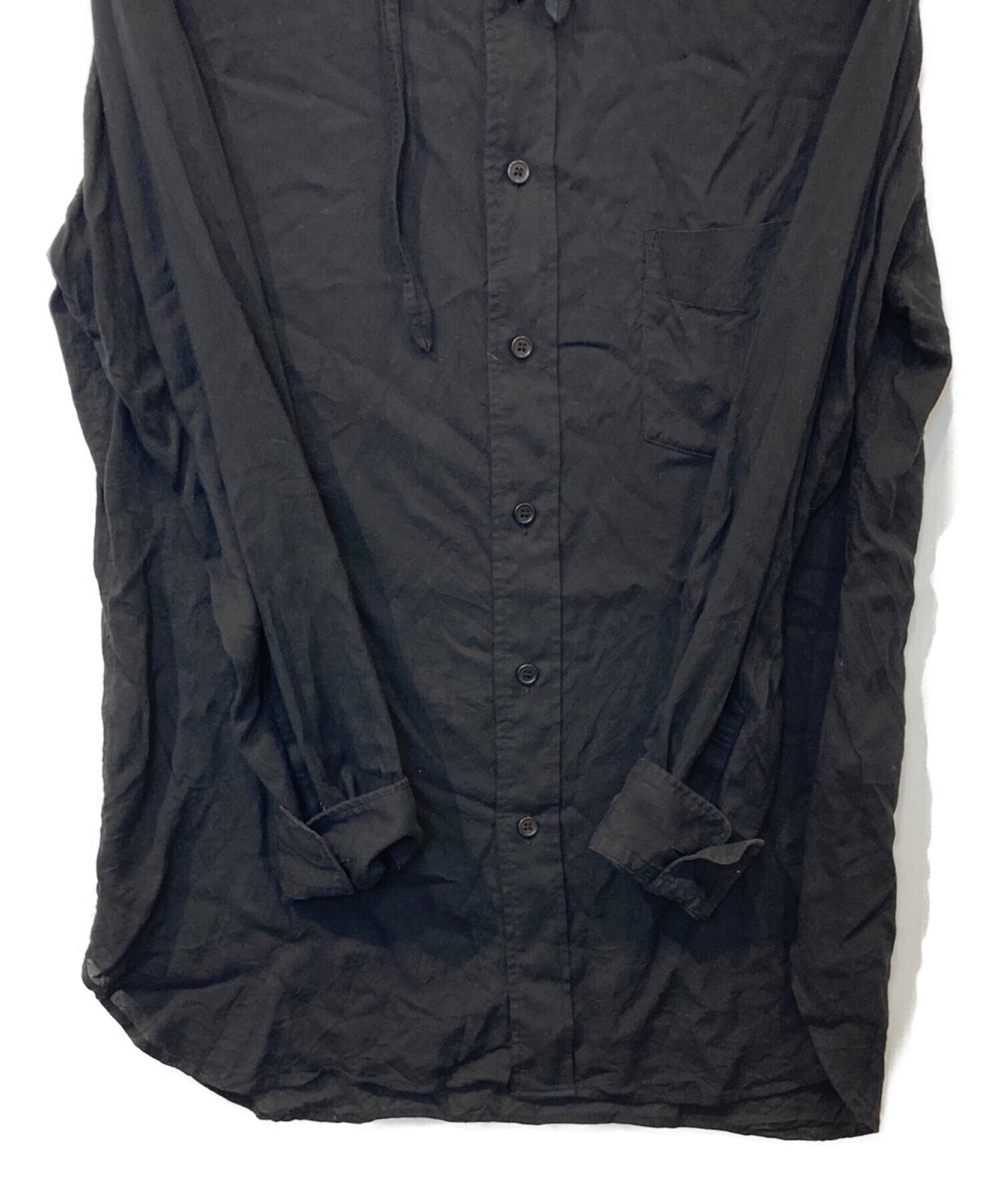 Yohji Yamamoto는 루프 칼라 HX-B16-201과 함께 Homme 셔츠를 부어 넣습니다