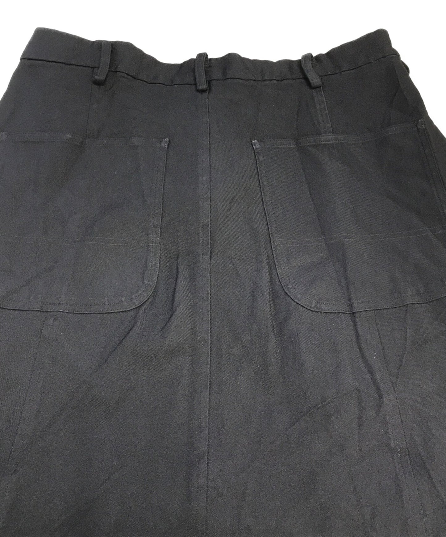 黑色COMME DES GARCONS POLY GABER SAROUEL短褲