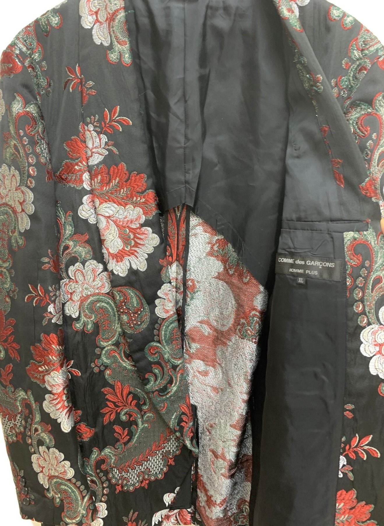 [Pre-owned] COMME des GARCONS HOMME PLUS finding beauty in the dark Embroidery Long Jacket AD2019