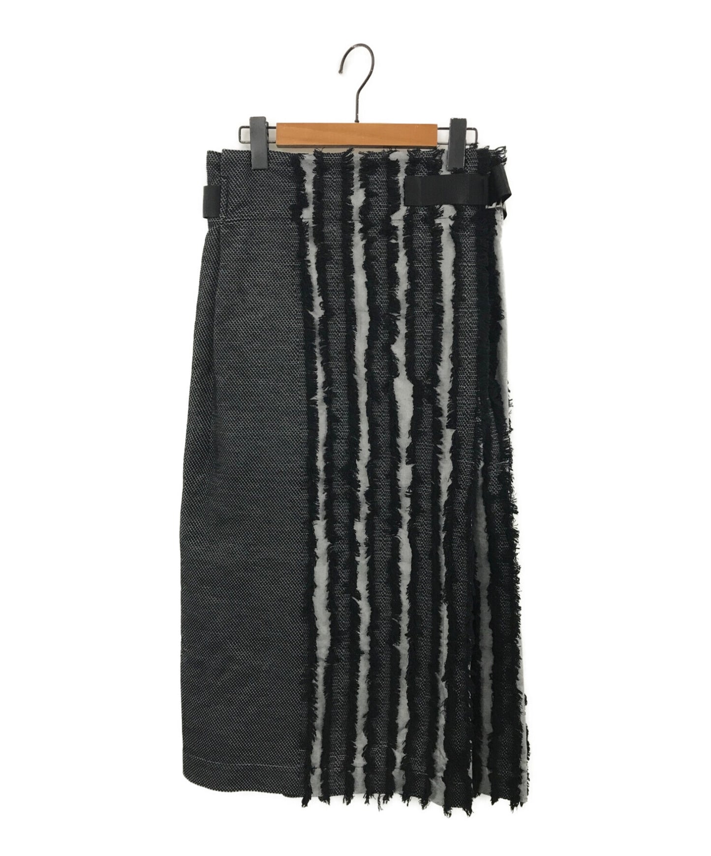 ISSEY MIYAKE Wrap fringe belted skirt IM02FG510